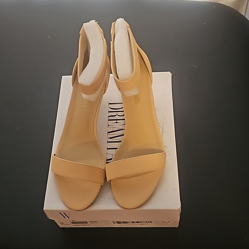 Dream Pairs 